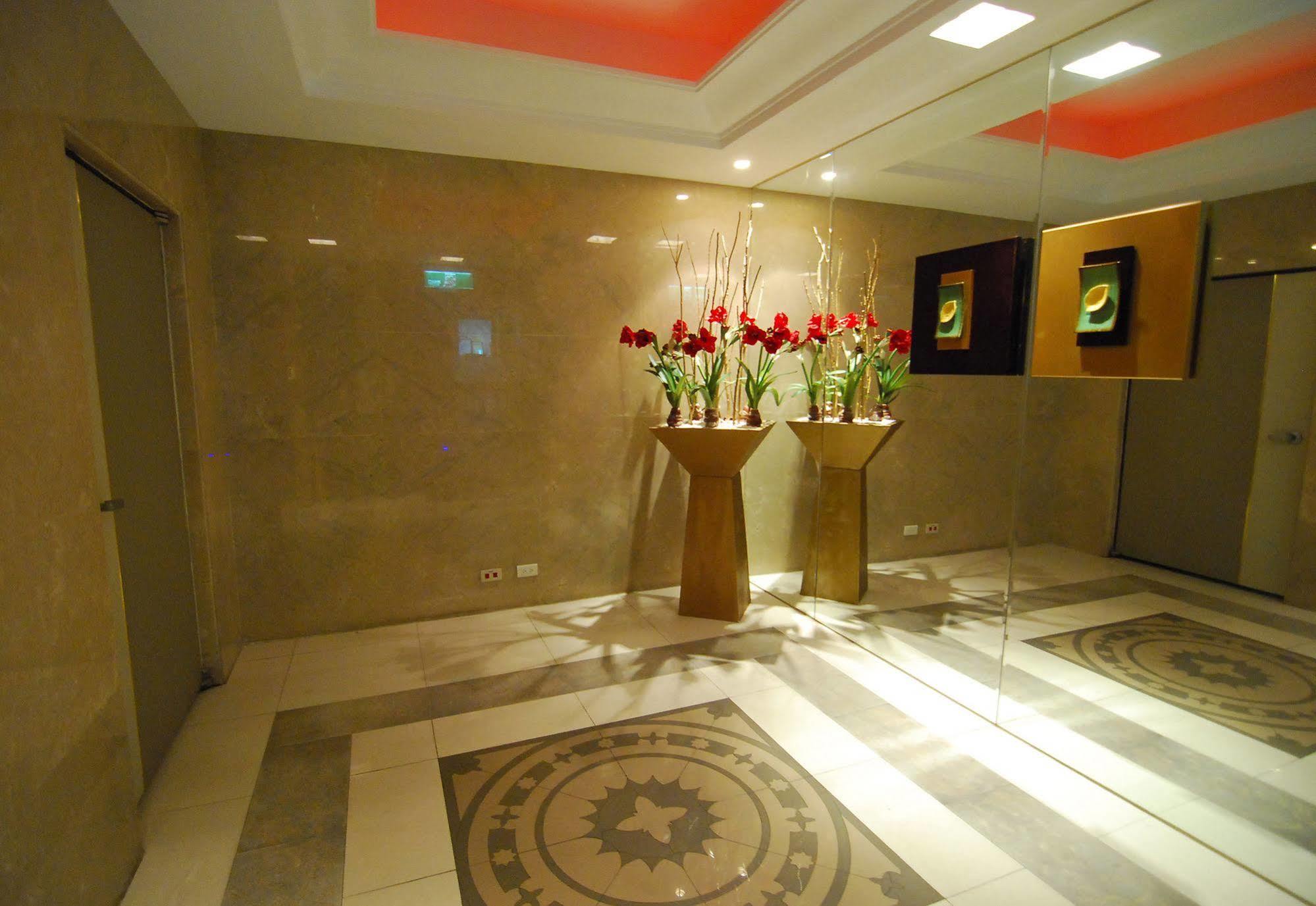 Yes Motel Zhonghe (Taipei) Exterior foto